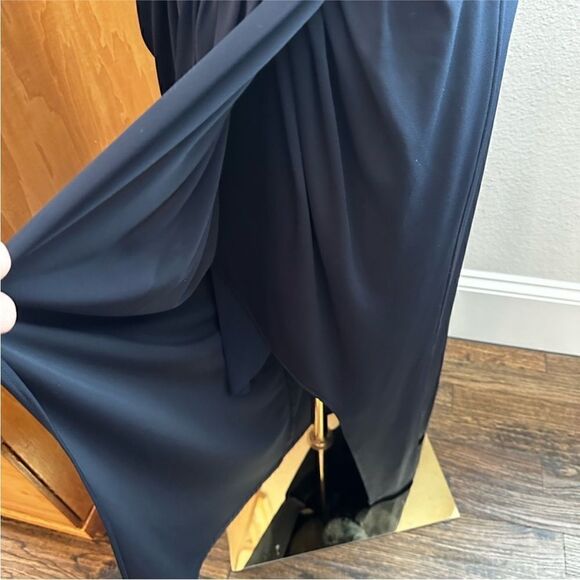 Cinq a Sept Dress-U14 - Picture 8 of 13